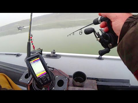 Видео: ВОТ ЭТО ОТКРЫЛ СЕЗОН 2025 судаки жадно хапали эти вибы РЫБАЛКА В ОТВЕС С ЛОДКИ
