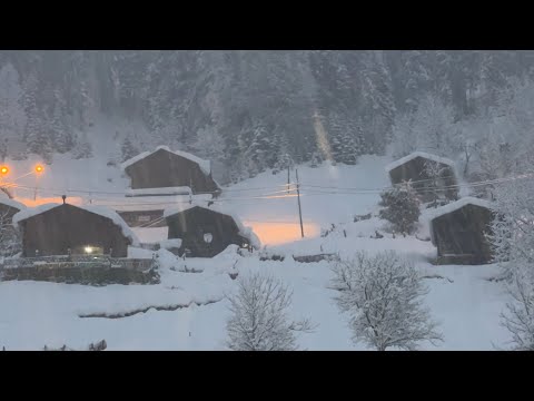 Видео: Как люди живут на снежных плато? Турецкая деревня
