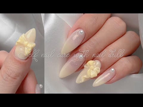 Видео: Как снять гелевые ногти фрезой в домашних условиях • Уход за ногтями для начинающих • Self nail