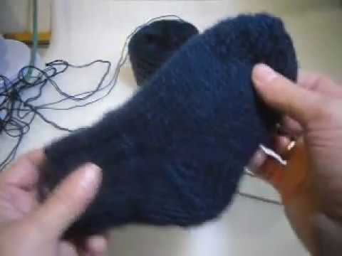 Видео: как я вяжу детские носочки. How i knit beby socks.