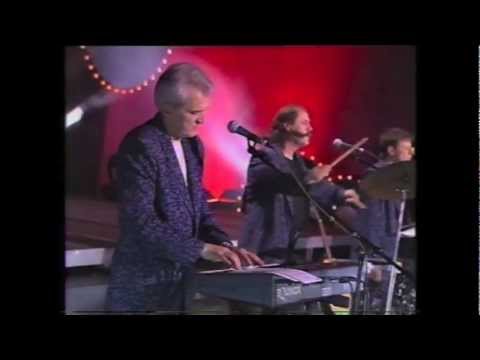 Видео: ВИА "Ариэль" - Орган в ночи. Волки