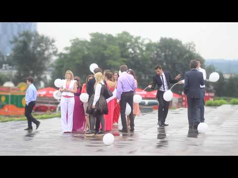 Видео: Прощай, школа 2012. Поклонная гора. Выпускной ""mp4