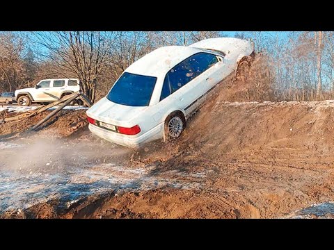 Видео: ЭТО БЫЛО БЕЗУМИЕ! АДСКИЙ ПОДЬЁМ на гору – Audi и Jeep в схватке за титул Царя горы
