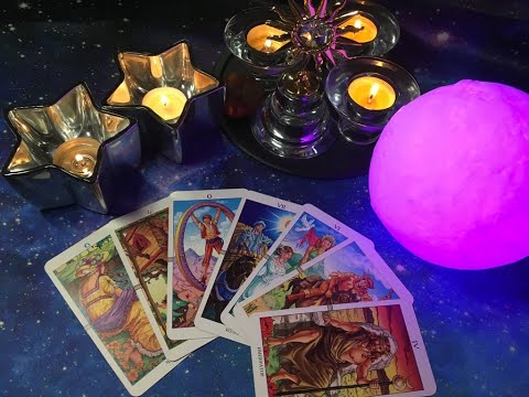 Видео: Что он в ней нашёл?... Таро.