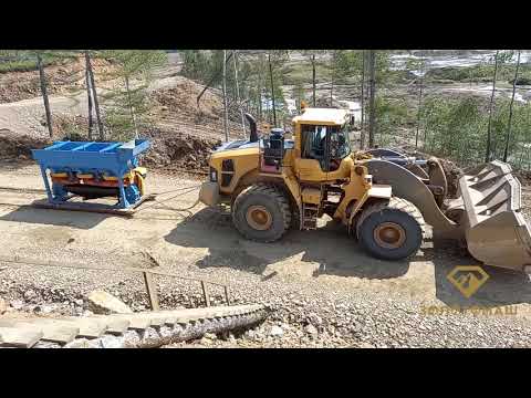 Видео: Добыча золота в Амурской области. Монтаж и запуск промприбора для добычи мелкого золота.