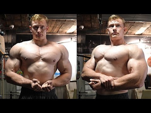 Видео: ГИГАНТ ИЗ СИБИРИ! 130 кг в 24 года! / Илья Стейк