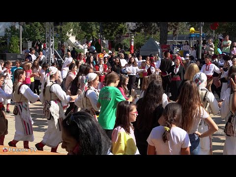 Видео: Ора на плоштад во Ресен, весело за Преспански Јаболкобер 2023 | Resen, Macedonia