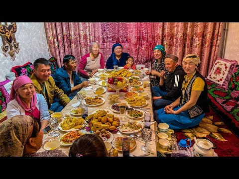 Видео: КАЗАХСТАН ! Ауыз ашу! Варим НАРЫН, шьём КУРПЕ! ЖИЗНЬ В КАЗАХСКОМ АУЛЕ сегодня!