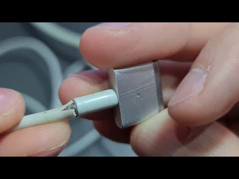 Видео: Ремонт кабеля зарядки. Перегнулся кабель, что делать? Как починить USB кабель?