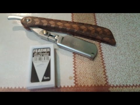 Видео: Бритьё лезвием FEATHER