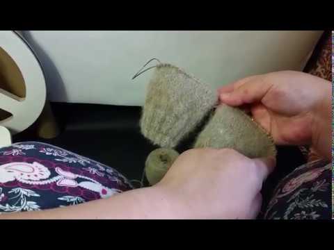 Видео: Два носка одновременно, пятка и мысок