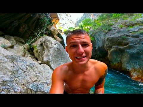 Видео: ЗАДУШИЛ ЗМЕЮ🐍