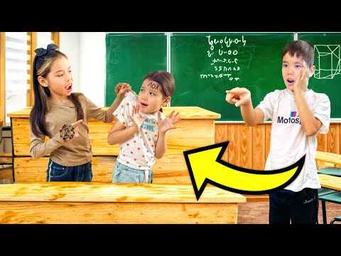 Видео: ДИРЕКТОРДЫҢ ҚЫЗЫ😳МЕКТЕП ДИРЕКТОРЫНЫҢ  ҚЫЗЫ ОҚУШЫЛАРДЫ МАЗАҚ ЕТІП🥺МАЗАСЫН АЛДЫ😱😨