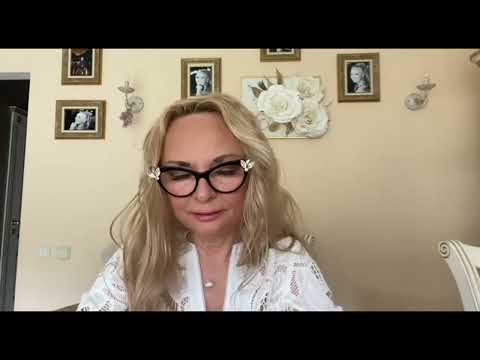 Видео: Чего он боится и что скрывает? 💔 Анна Князева таро — что уйдёт и что придёт в вашу жизнь