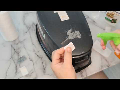 Видео: Как приклеить шильдик, наклейки 9.9 на лодочный мотор. Два способа.