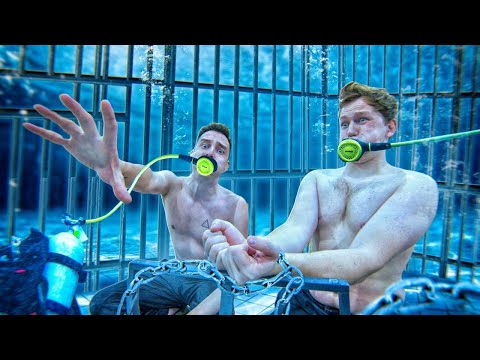 Видео: Кто ПОСЛЕДНИЙ СБЕЖИТ из ПОДВОДНОЙ ТЮРЬМЫ - ПОЛУЧИТ 300.000 РУБЛЕЙ! ЧЕЛЛЕНДЖ