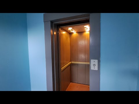 Видео: Лифт МЛМ≈2002, V=1.00, г.п 400 к.г