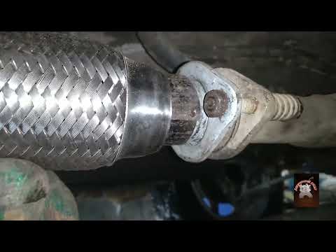 Видео: Вибросоединение на глушитель Оки.