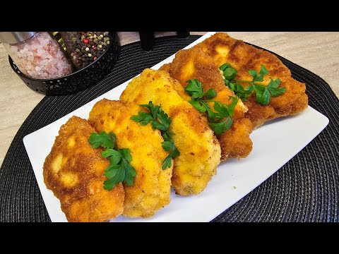 Видео: ШНИЦЕЛЬ КУРИНЫЙ С СЫРОМ /СОЧНЫЙ,ВКУСНЫЙ ШНИЦЕЛЬ #шницель #куриный #обеды