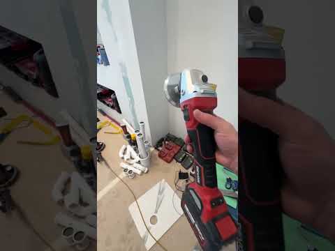 Видео: Один день на стройке. Московский плиточник. FMG Italy. Крупноформатный керамогранит. Ванная комната.