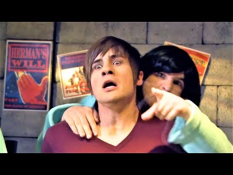Видео: ОНИ ПРОМЫЛИ МНЕ МОЗГИ! | SMOSH |