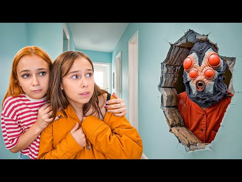 Видео: Что -то поселилось в нашем доме!