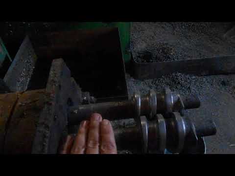 Видео: Маслоцех  Производство подсолнечного масла часть ІІ