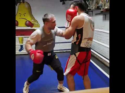 Видео: Тренировки по боксу в БК "Груша" #бкгрушабокс #boxing #prideteam #erokhinteam
