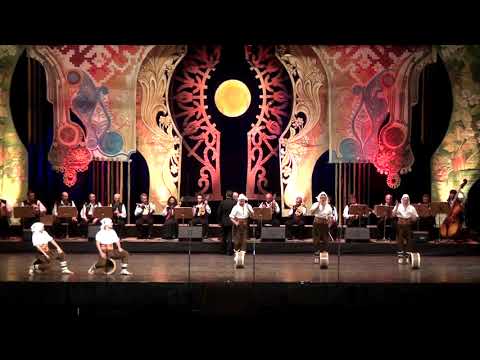 Видео: НФА "Филип Кутев" и НУТИ, "Фолклорни класици" - "Ръченица с шиници"