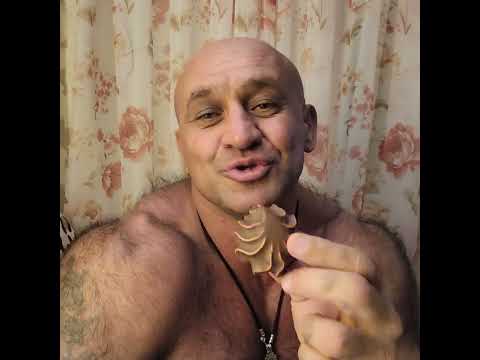 Видео: Спокойной ночи друзья!Рубанем на ночь зефира в шоколаде со Снежком!