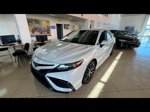 Видео: Toyota Camry на Дурака!  НЕ БИТА... НЕ КРАШЕНА... РОДНОЙ ПРОБЕГ !!! Что продают Автосалоны....