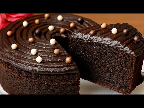 Видео: Простой и вкусный шоколадный торт | Насыщенный, влажный домашний рецепт