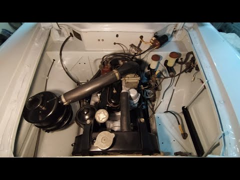 Видео: Реставрация Москвича-403ИЭ. Навожу красоту под капотом. Часть 2.