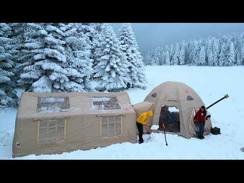 Видео: ДВУХКОМНАТНАЯ НАДУВНАЯ ПАЛАТКА И СНЕЖНЫЙ ЛАГЕРЬ В ЗИМНЕМ САДУ