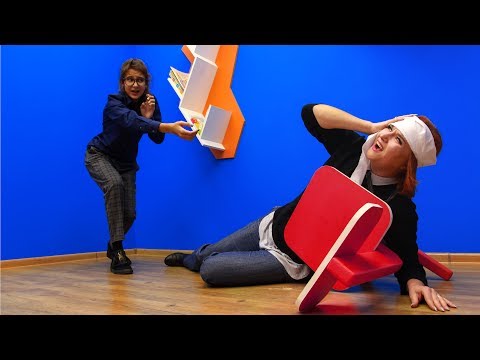 Видео: УЧИЛКА ПОТЕРЯЛА ПАМЯТЬ!!!