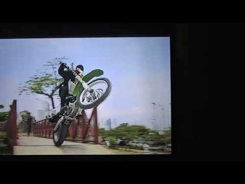 Видео: Огляд на новий  проектор HY350 з автофокусом.