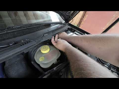 Видео: Ауди А4 Б5 замена 30 реле или что делать если машина на горячую не заводится