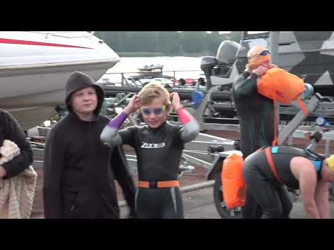 Видео: 2021_08_Заплыв 27 км по Неве через весь город, под 13-ю мостами.