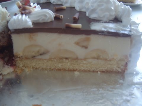 Видео: Банановый торт