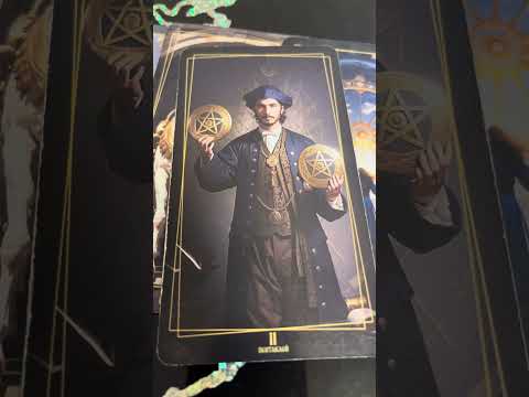 Видео: Нужно ли что-то поменять в себе, чтобы стать счастливой? 💯💯💯 #таро #гадание 