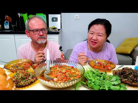 Видео: МУКБАНГ ГРУЗИНСКОЕ ЧАШУШУЛИ, КАДИ ЧА и БАКЛАЖАНЫ ПО ГРУЗИНСКИ и ЛЮБИМАЯ КИНЗА