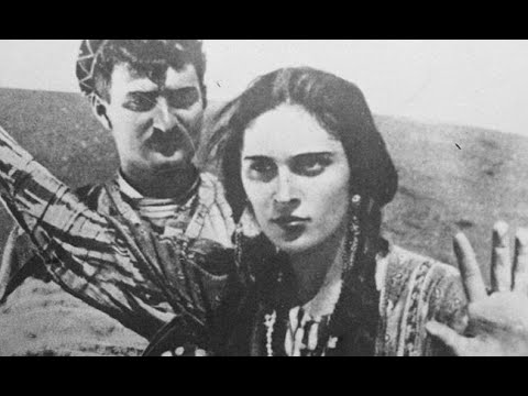 Видео: Т. Л. Никольская: Театрализация жизни или „Литература факта“?