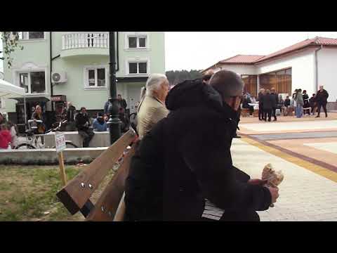 Видео: моменти от Гурковското веселие на Димитровден“ на градския площад „Войвода Генчо Къргов“
