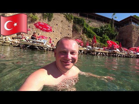 Видео: #13.Анталия. Купаюсь в Старом городе 🌊 Пляж Мермерли — Mermerli Beach. Обедаю в кебабной 1885 года 🍗