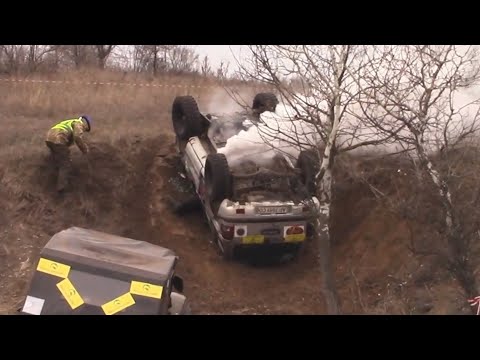Видео: Перевороты и падения 4х4