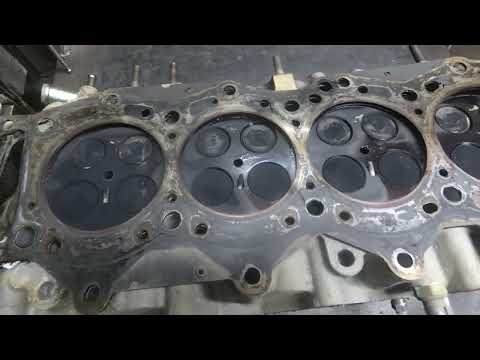 Видео: Ремонт неизвестного двигателя Ford WL-AT 2.5 TDI. Часть 1