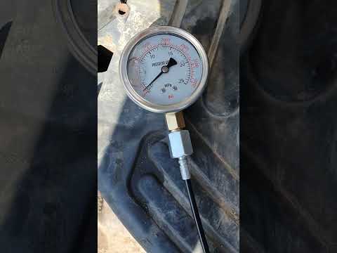 Видео: Миниэкскаватор Mitsubishi MM40SR, проверка давления насоса.