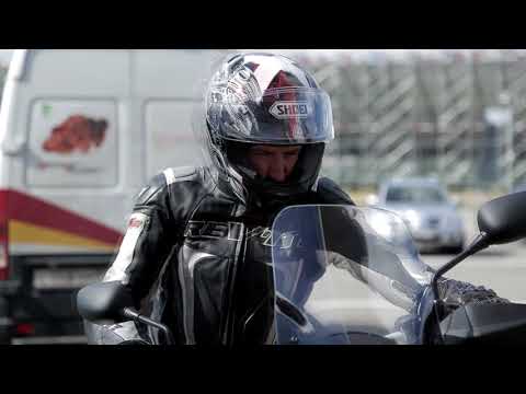 Видео: Honda VFR1200X. Особое мнение