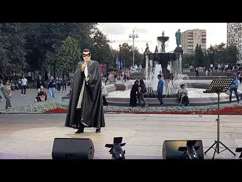 Видео: 02. Ария Сильвы и Ария Мистера Икс