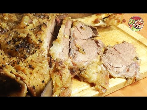 Видео: Томлёная в  духовке баранья лопатка | Это очень вкусно, попробуйте!